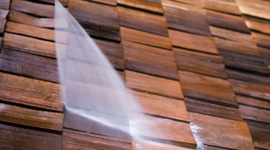 Professional gutter cleaning in Rock Falls, IA
